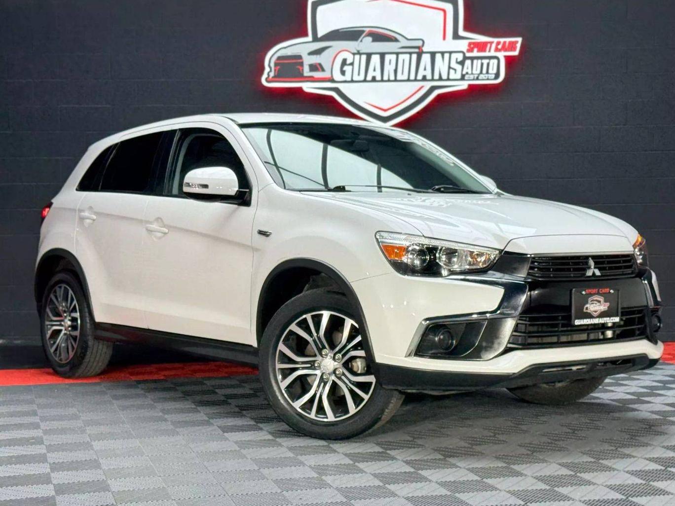 MITSUBISHI OUTLANDER SPORT 2017 JA4AR3AU2HZ070307 image